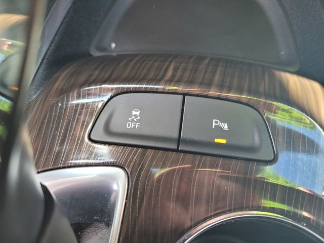 Used 2024 Gray Chevrolet LT image 26