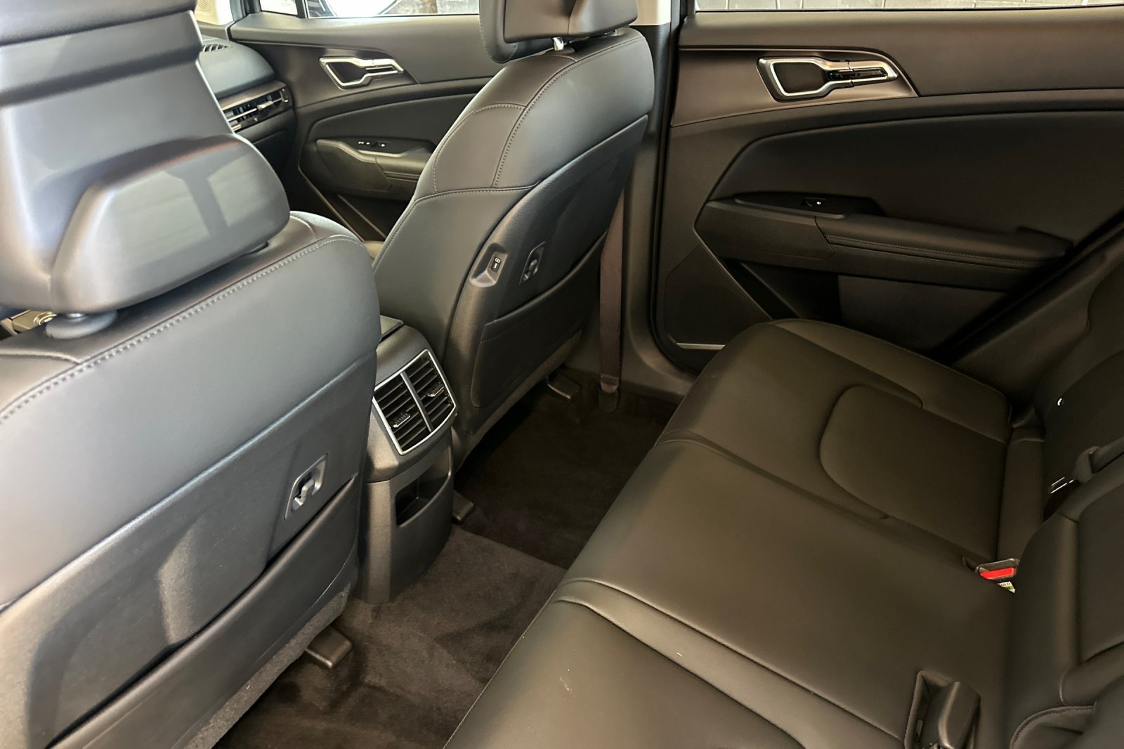 Used 2026 Black Kia EX image 13