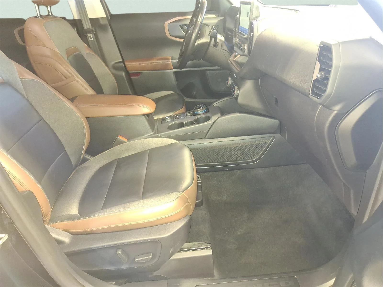 Used 2023 Shadow Black Ford Outer Banks image 15