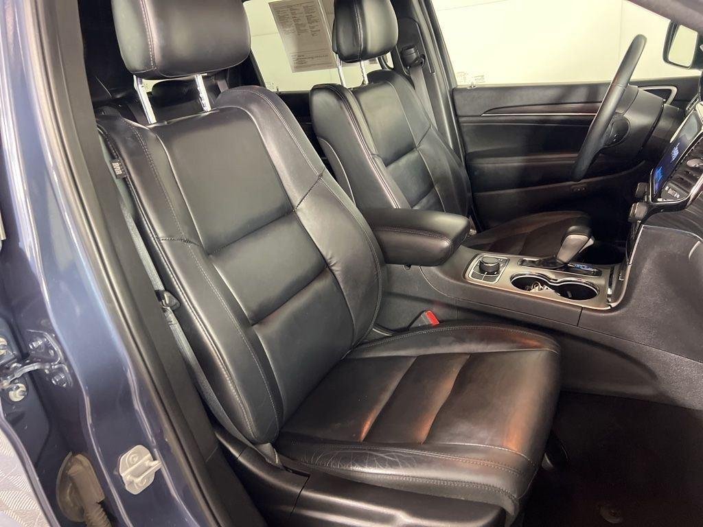 Used 2019 Pacific Blue Clearcoat Jeep Limited image 15