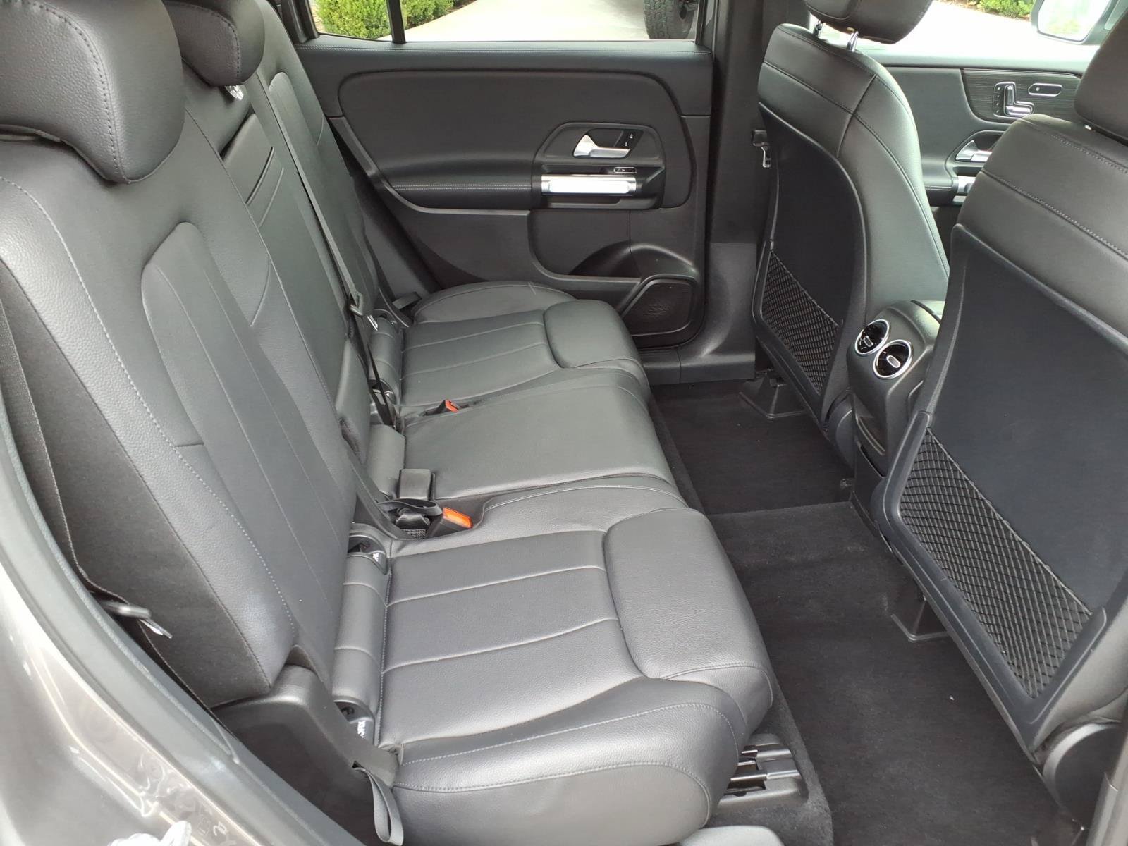 Used 2020 Mountain Gray Metallic Mercedes-Benz GLB250W image 20
