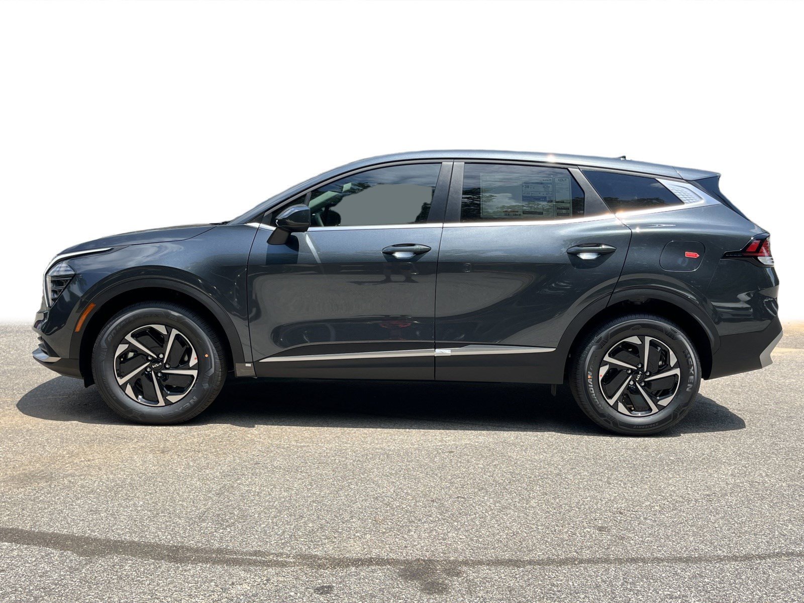 New 2025 Gravity Gray Kia LX image 19