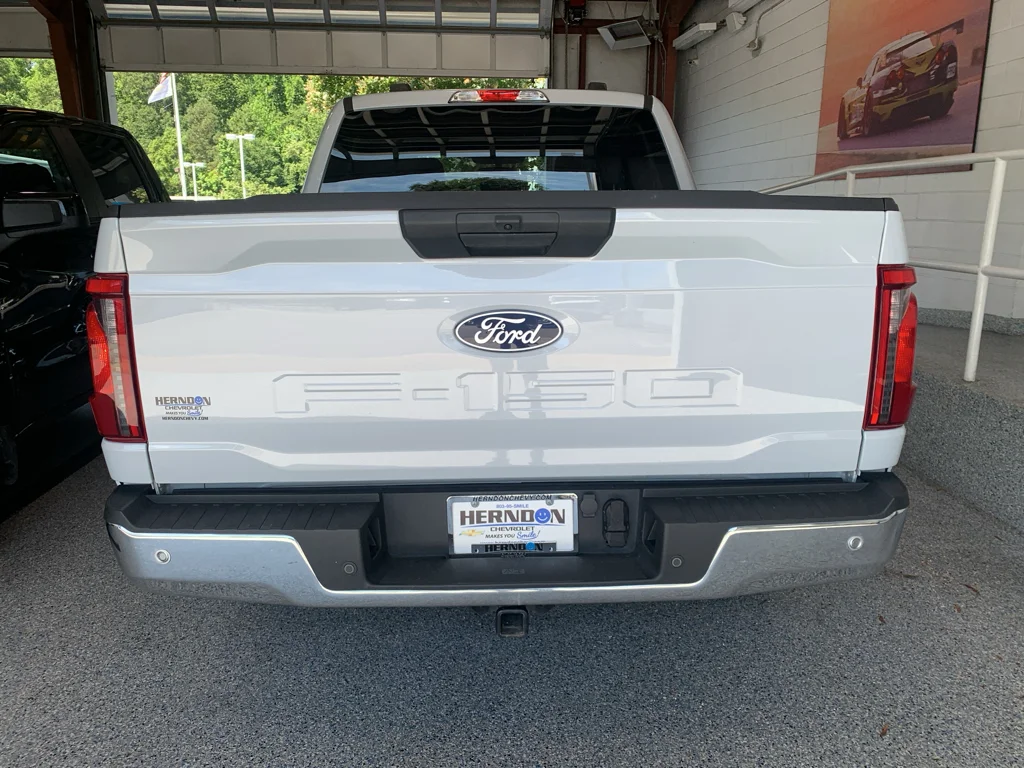 Used 2025  Ford XLT image 7