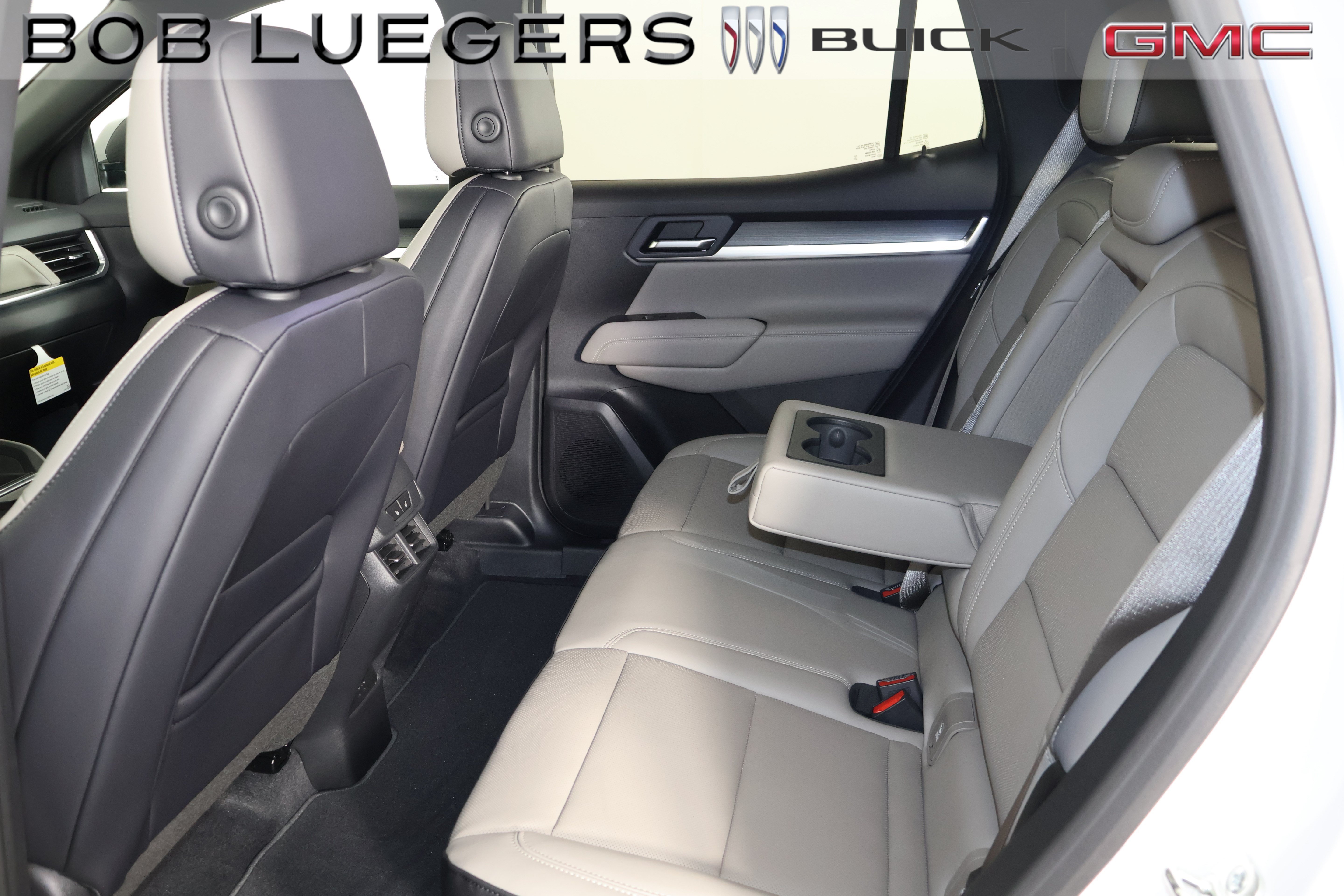 2027 GMC Terrain Elevation - Photo 12