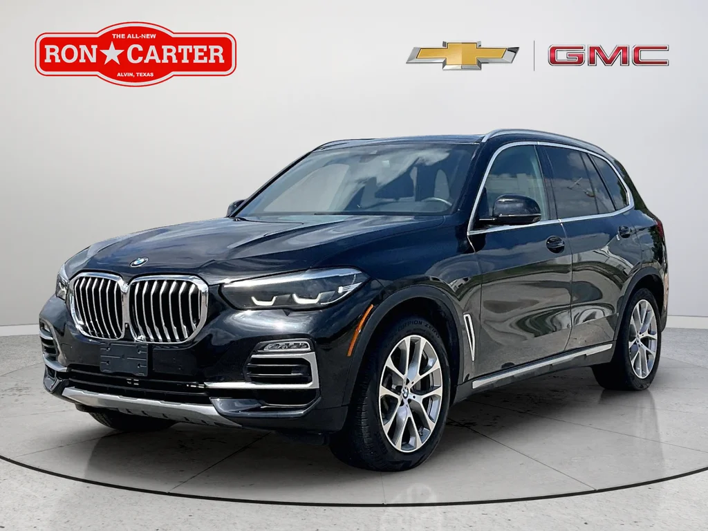 Used 2020 Black BMW sDrive40i image 3