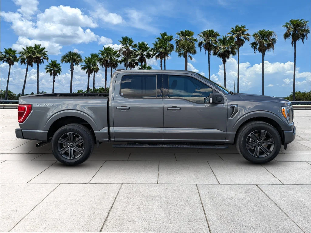 Used 2023 Carbonized Gray Metallic Ford XLT image 11