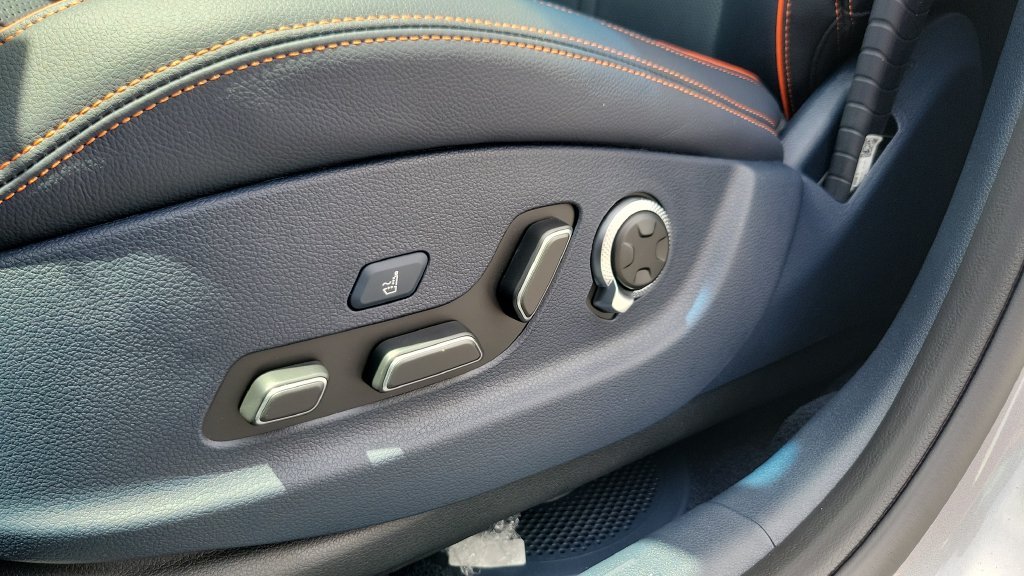 New 2026 Silver Genesis 3.5T SPORT ADVANCED image 16