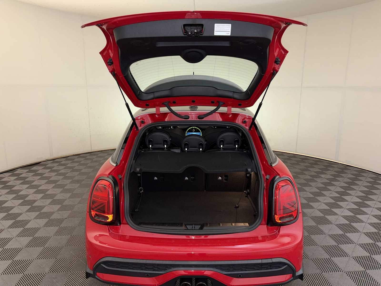 Used 2023 Chili Red MINI Cooper S image 22