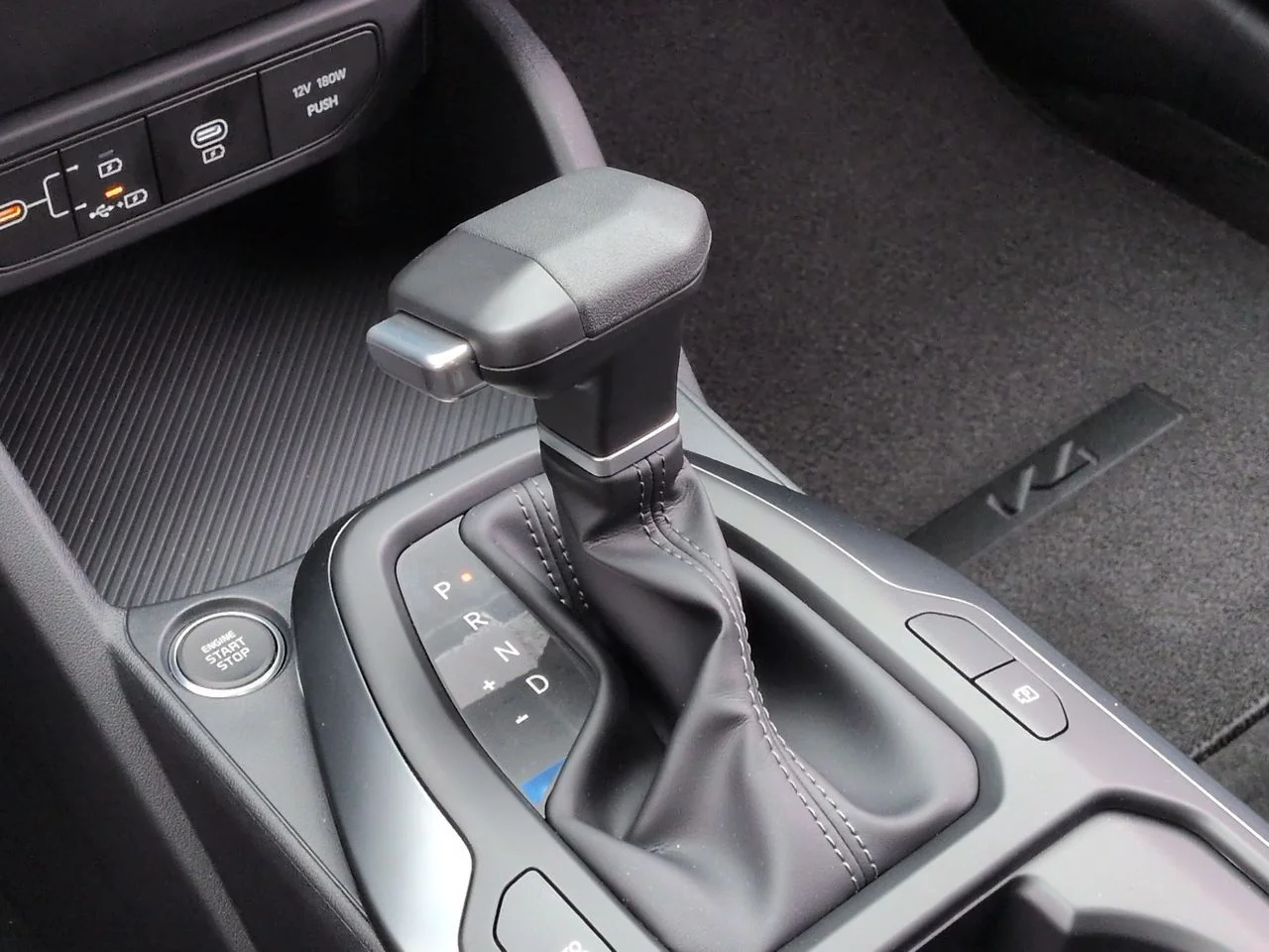 New 2026 Aurora Black Pearl Kia LXS image 16