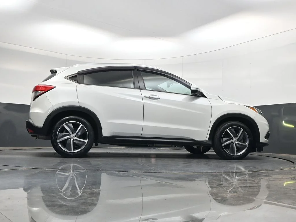 Used 2021  Honda EX-L image 37