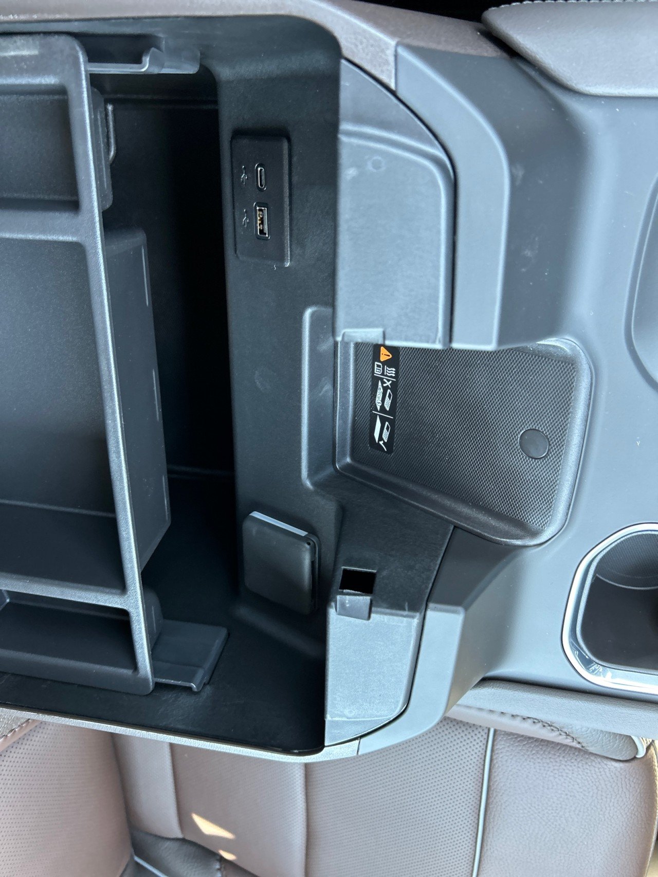 2026 GMC Sierra 3500HD Denali - Photo 16