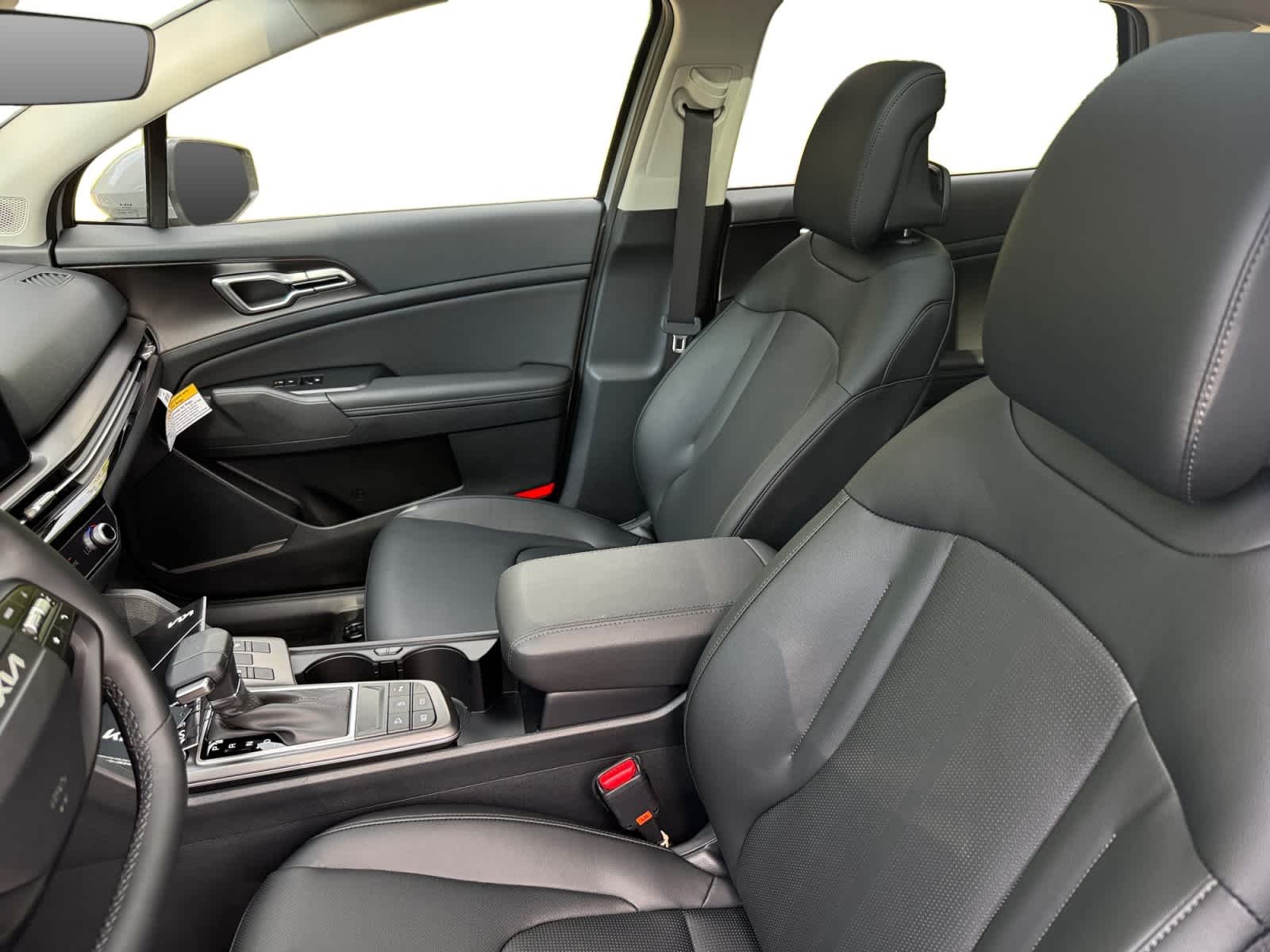 New 2027 Wolf Gray Kia EX image 11