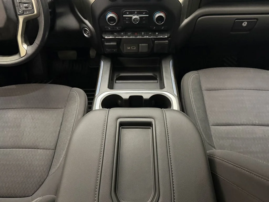 Used 2022 Shadow Gray Metallic Chevrolet RST image 22