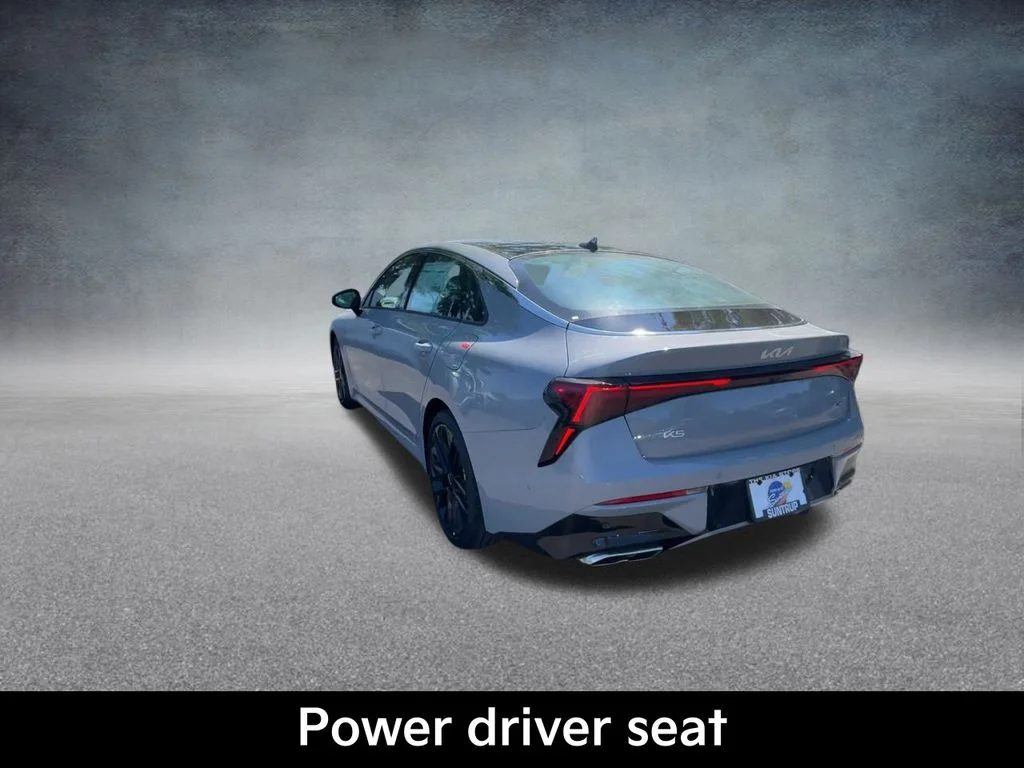 New 2026 Wolf Gray Kia GT image 19