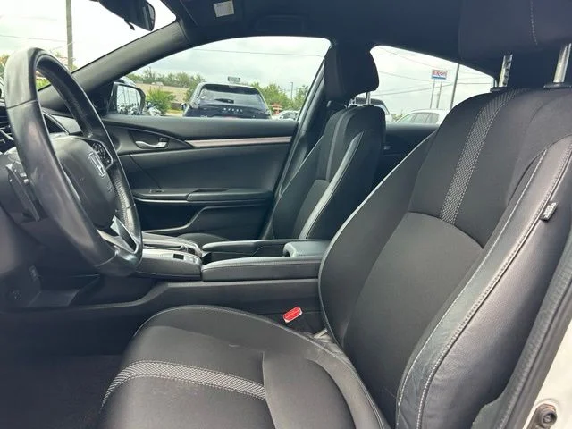 Used 2020  Honda Sport image 10