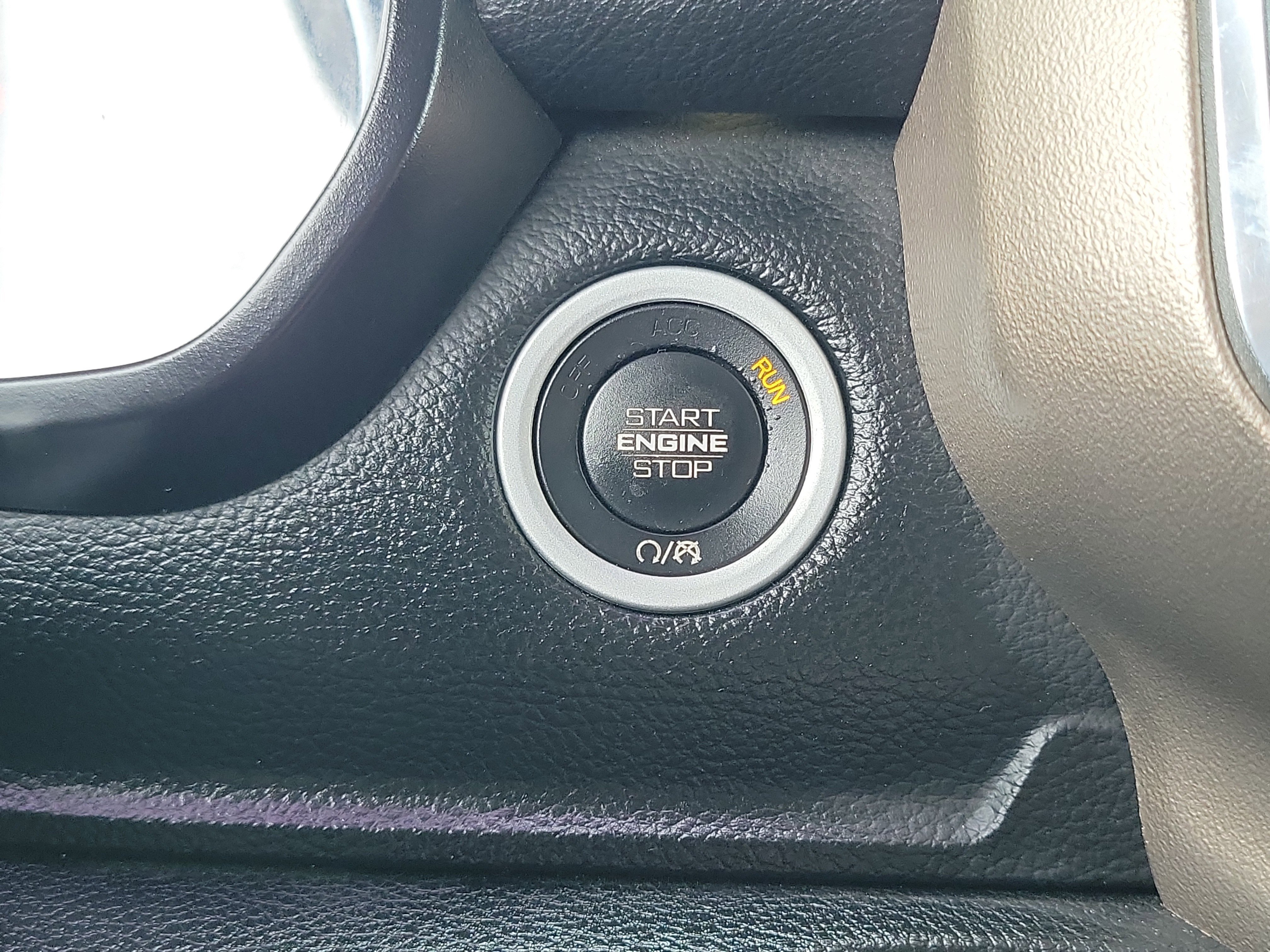 2019 RAM Ram 1500 Pickup Laramie - Photo 12