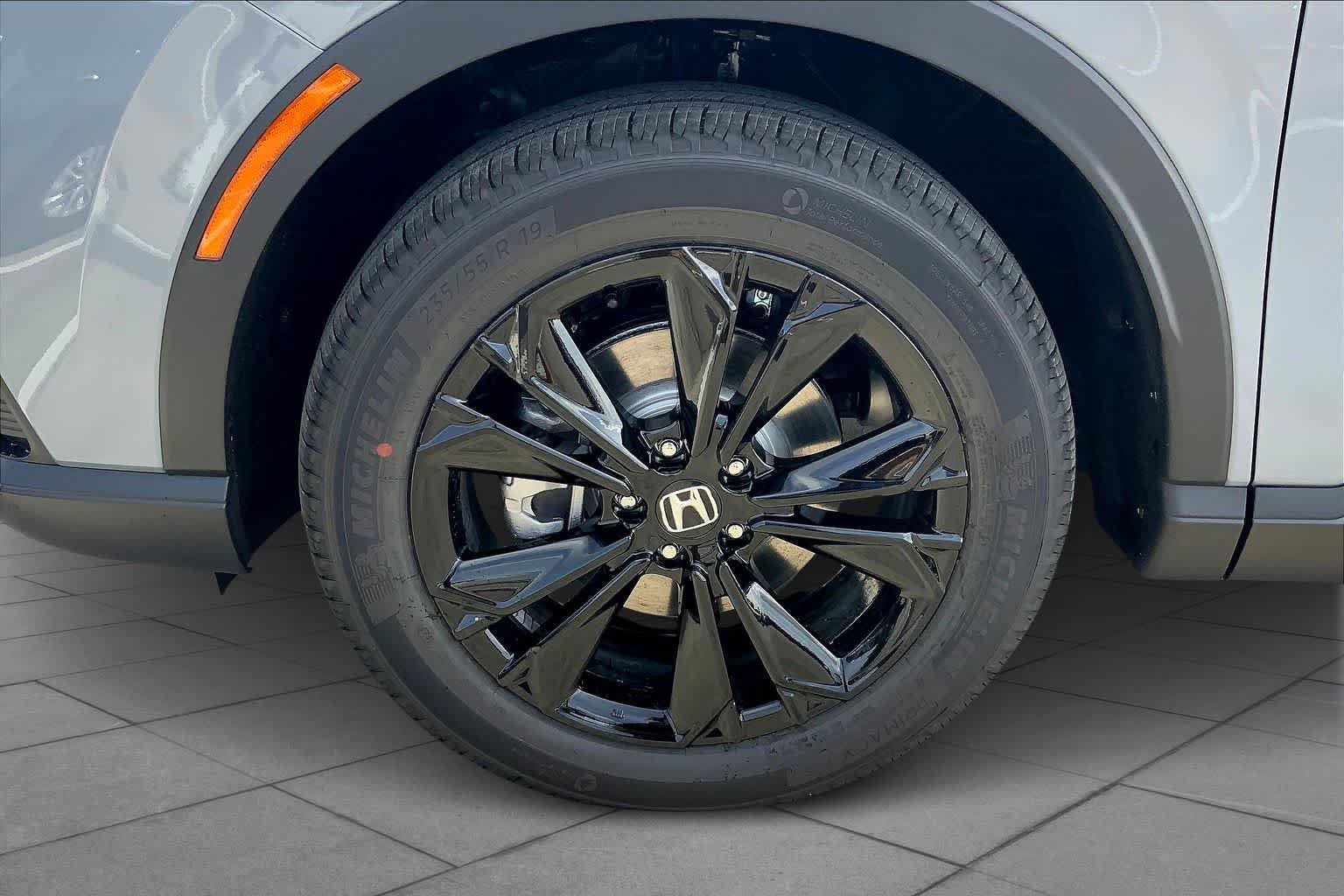 New 2026 Urban Gray Pearl Honda Sport Touring image 12
