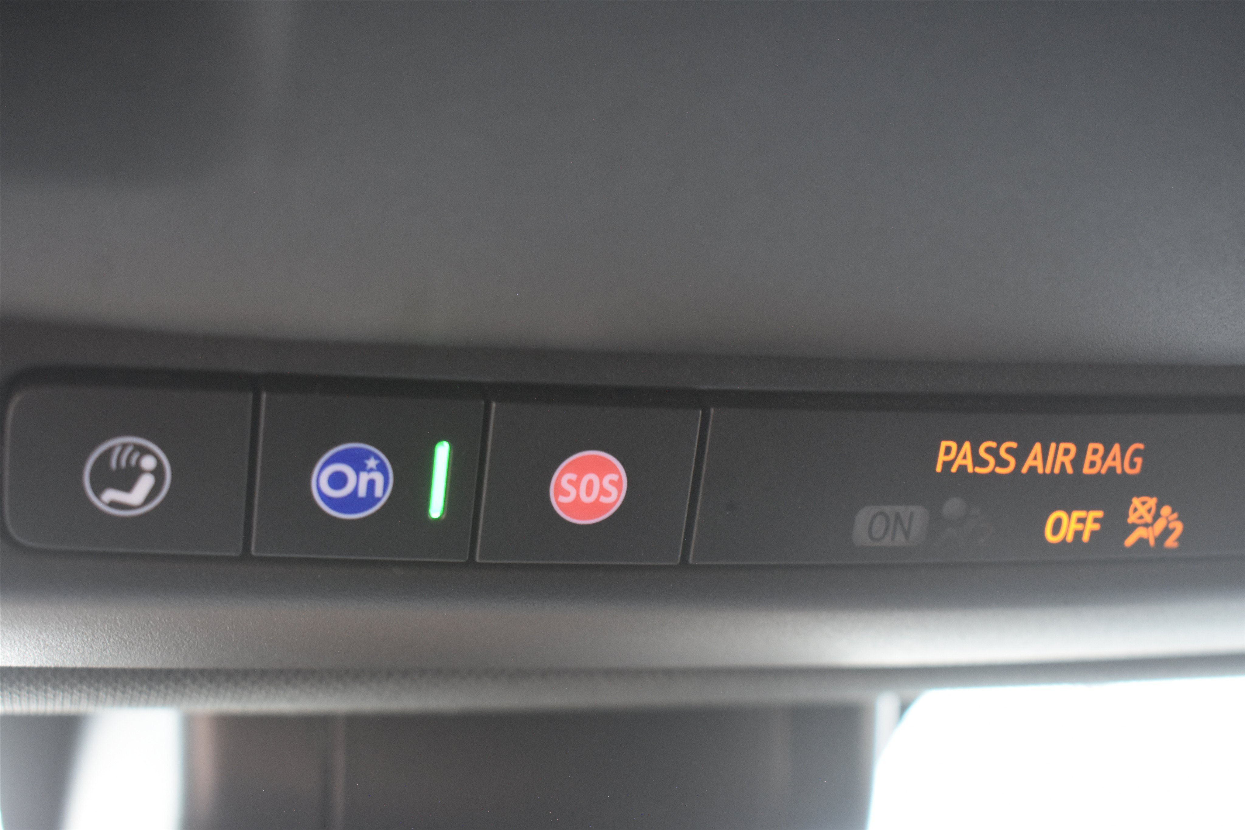 Used 2022 Dark Ash Metallic Chevrolet Z71 image 29