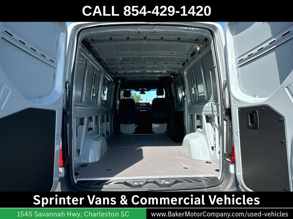 New 2026 Silver+Gray Mercedes-Benz Cargo 144 WB image 57