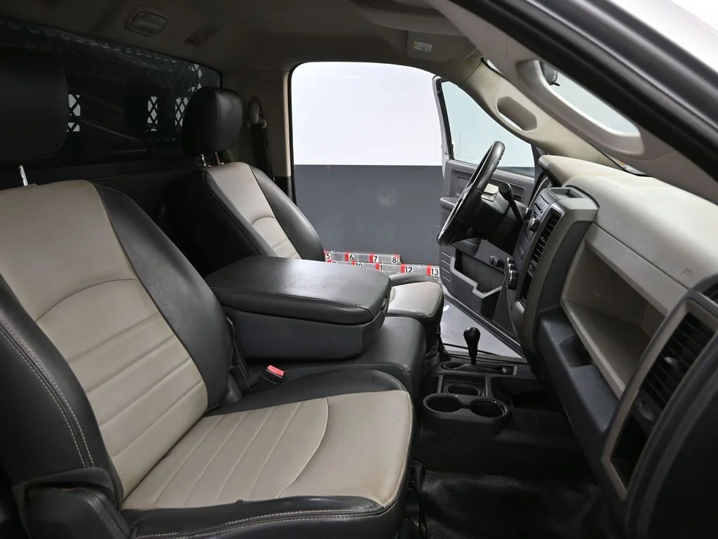 2011 RAM Ram 3500 Chassis Cab ST - Photo 35