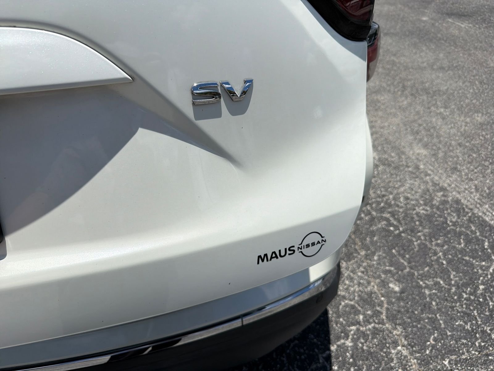 Certified Used 2021 White Nissan SV image 33