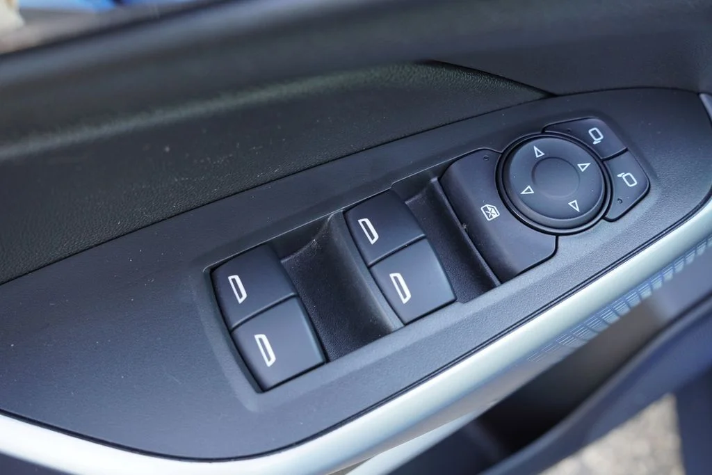 Used 2024 Fountain Blue Chevrolet 1RS image 22