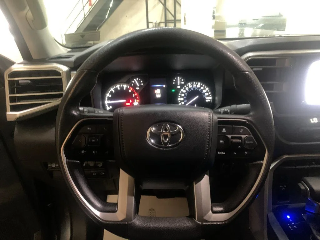 Used 2022 Gray Toyota SR5 image 25