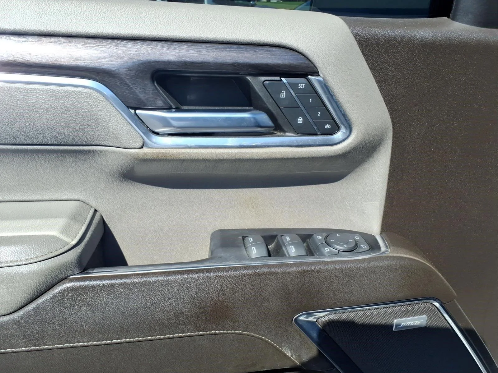Used 2023 SUMMIT WHITE Chevrolet LTZ image 16