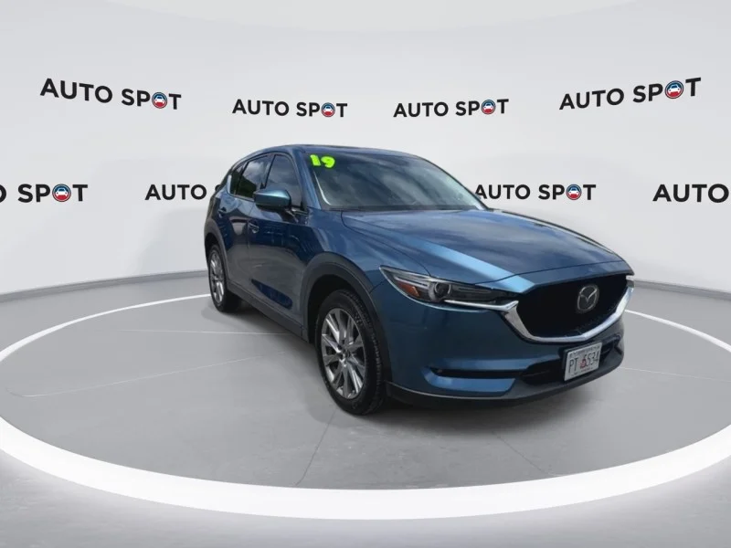Used 2019 BLUE Mazda Grand Touring image 5