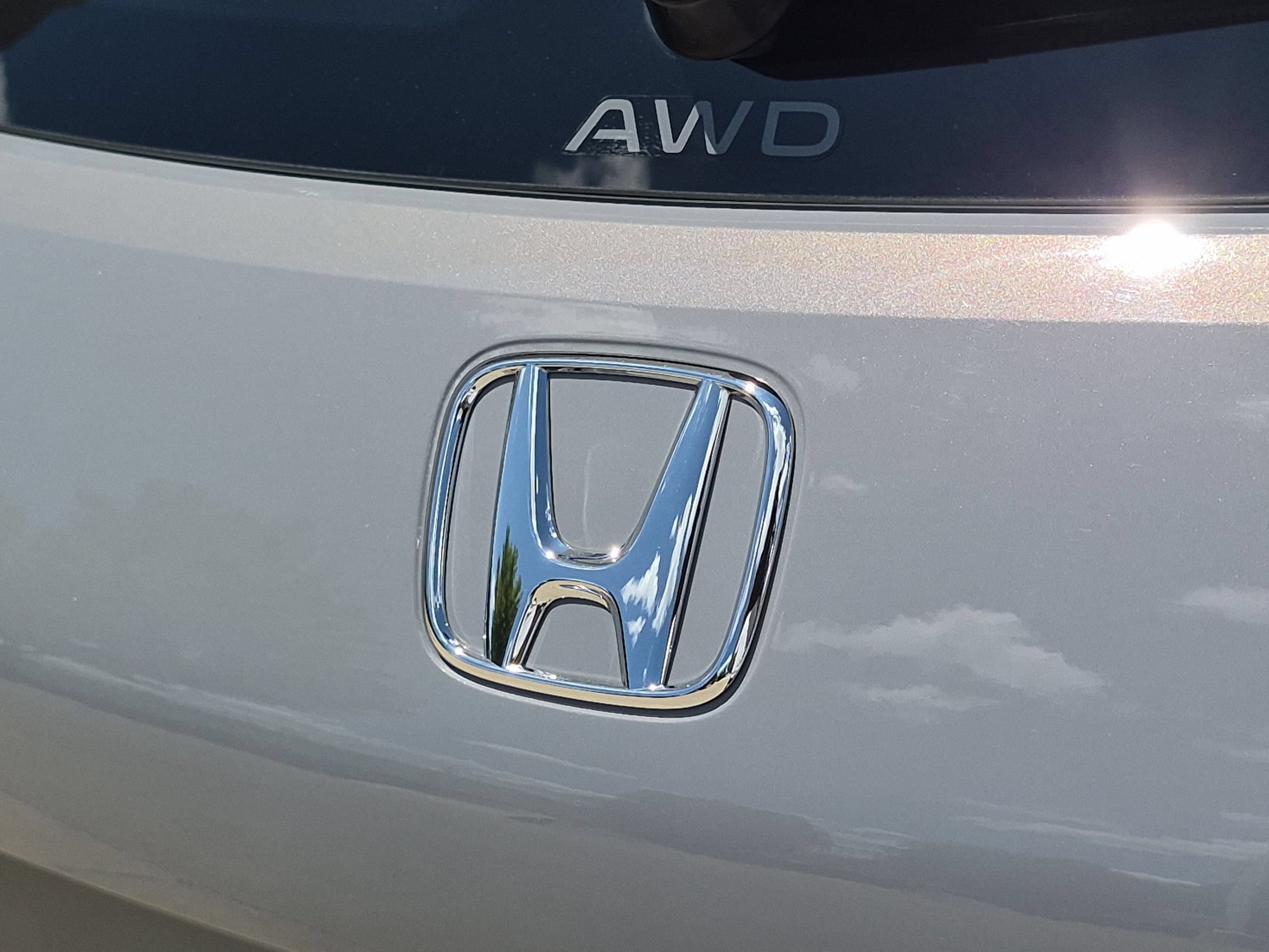Certified Used 2024 Urban Gray Pearl Honda Sport AWD image 27