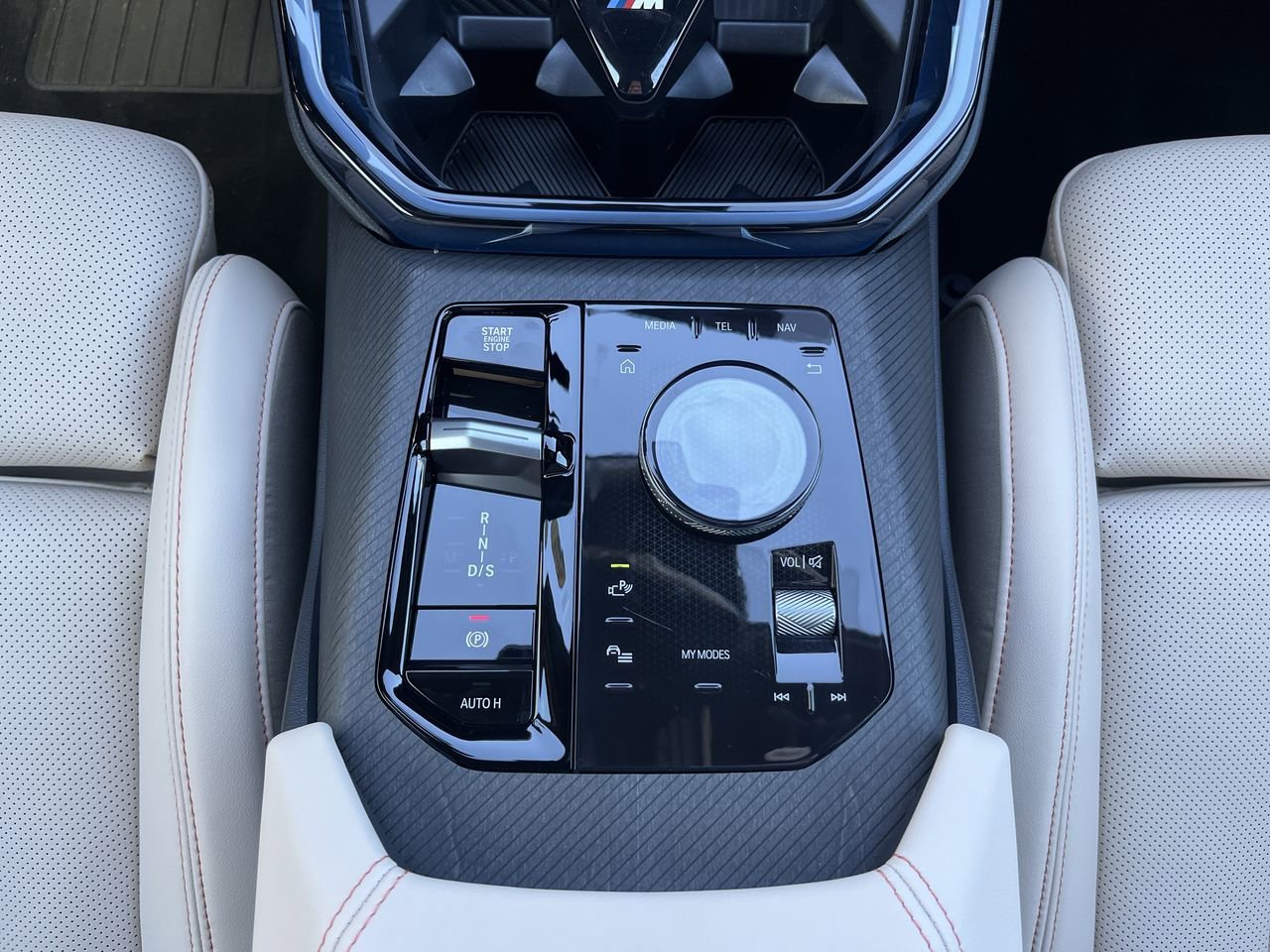 New 2026 Brooklyn Grey Metallic BMW 30 xDrive image 27