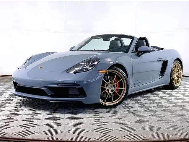 2025 Porsche 718