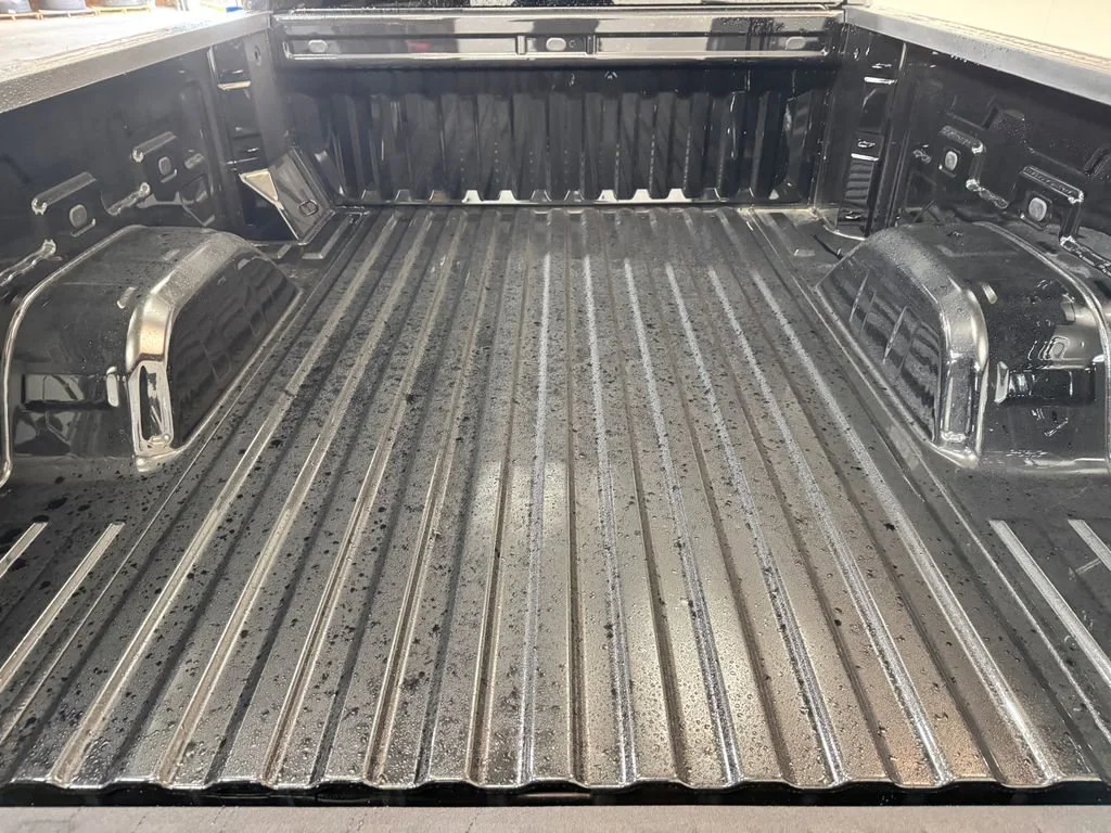 New 2026 Onyx Black GMC Elevation image 8