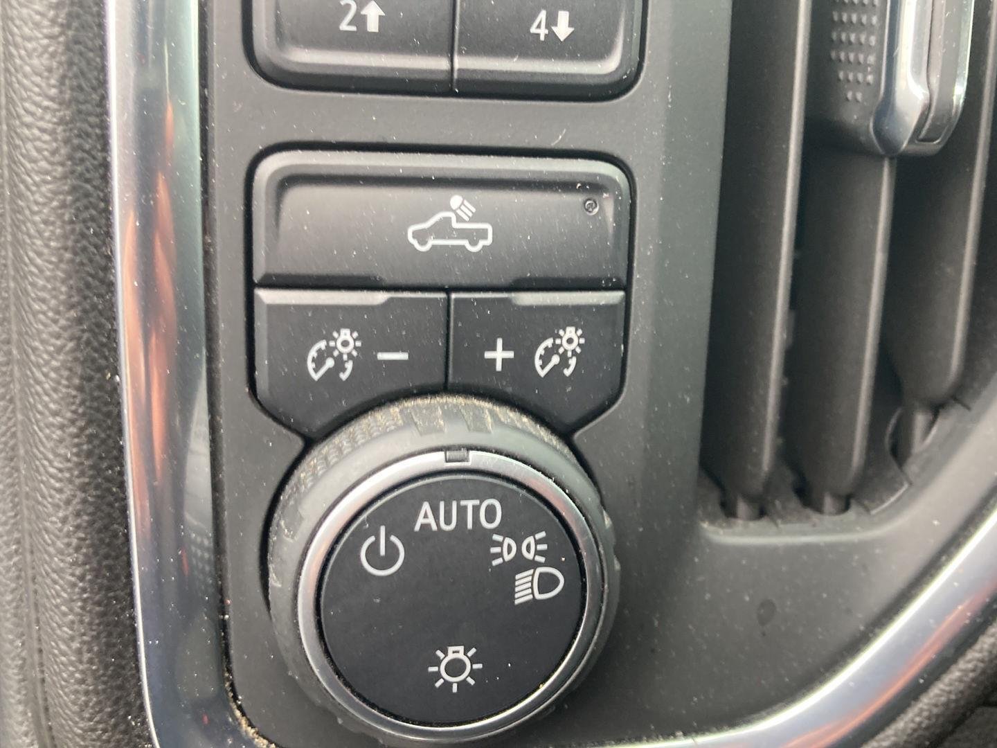 Used 2020 Silver Ice Metallic Chevrolet LT image 15