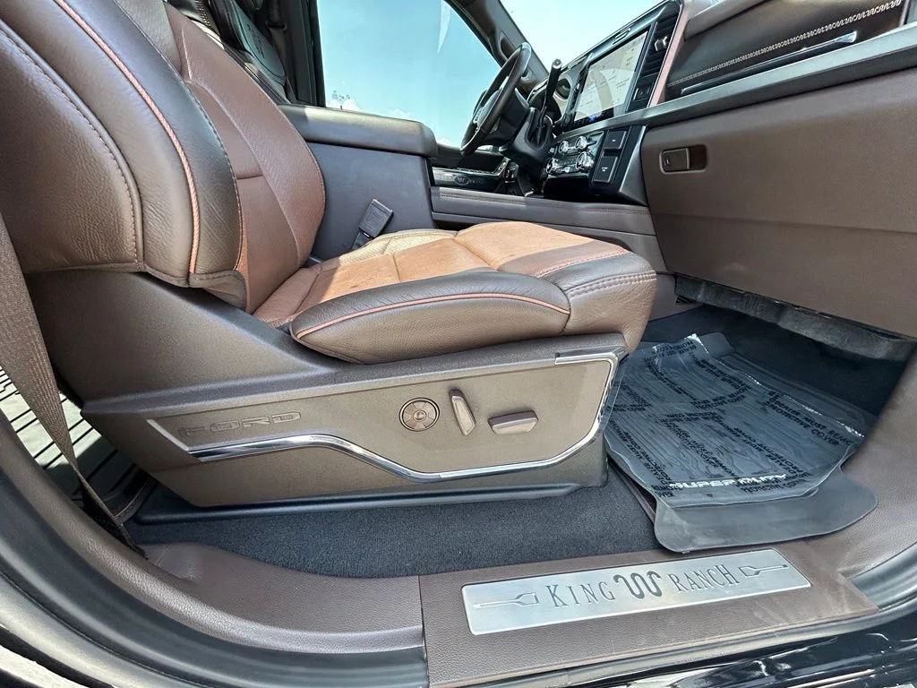 Used 2025 Brown Ford King Ranch image 28