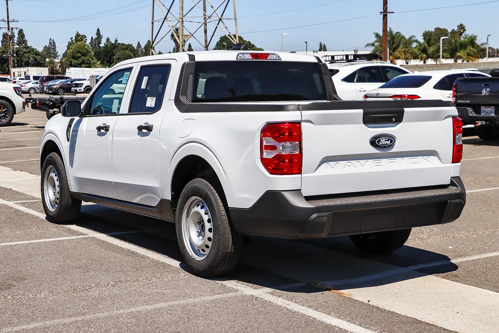 New 2026 Oxford White Ford XL image 8