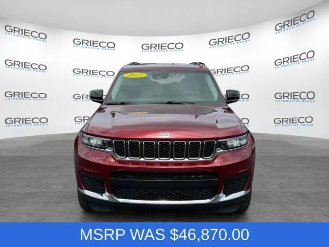 Used 2023 Red Jeep Laredo 4x2 image 2