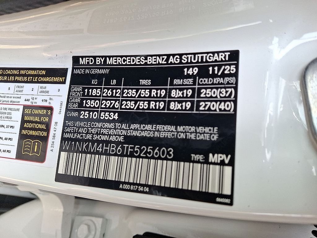 Used 2026 Polar White Mercedes-Benz GLC 300 image 14