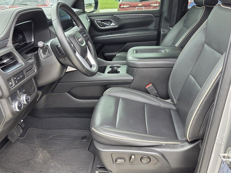 Used 2023 Sterling Metallic GMC 2WD 4DR SLT image 11