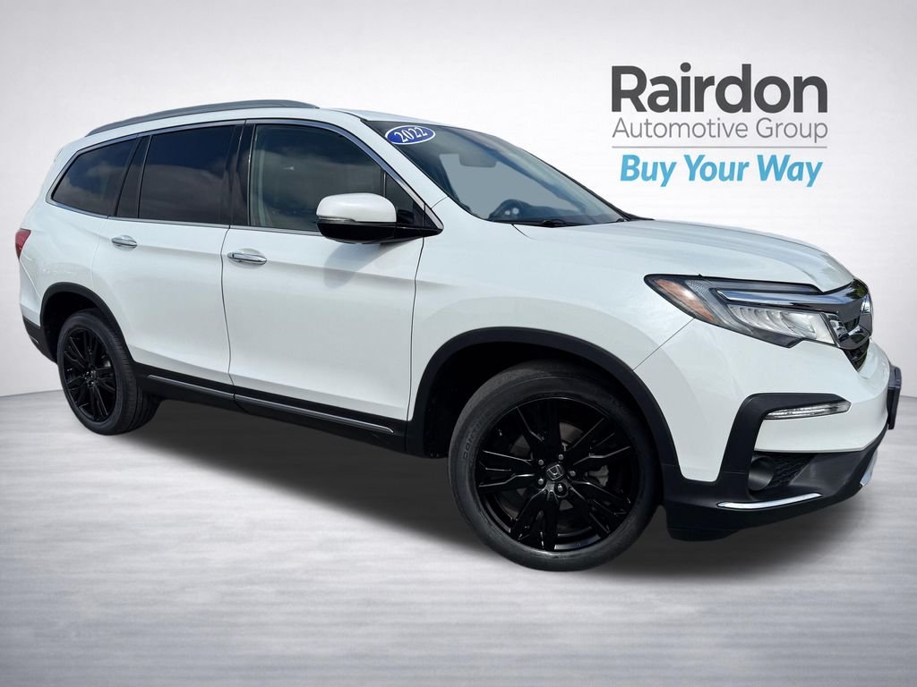 2022 Honda Pilot Touring-7 AWD's photo