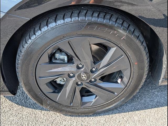 2023 Hyundai Elantra SEL - Photo 22