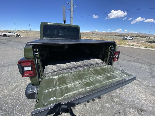 Used 2022 Green Jeep Rubicon 4x4 image 11