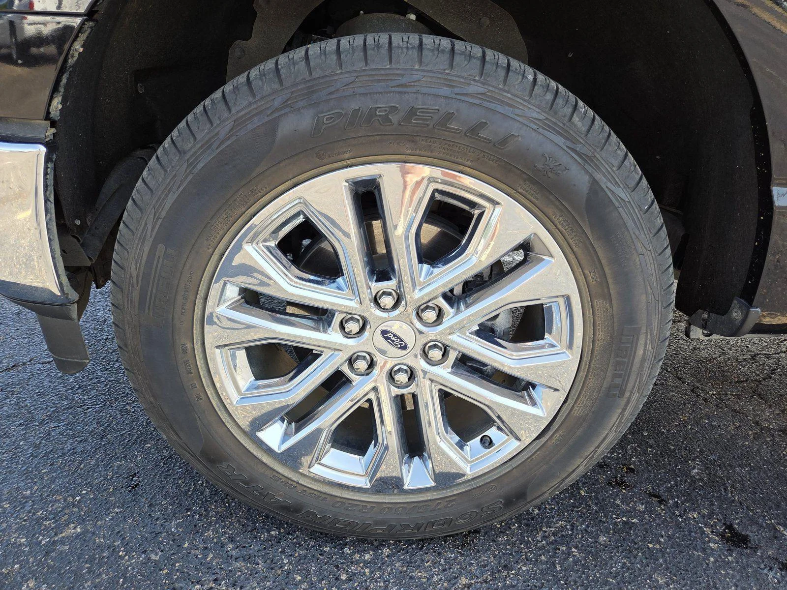 Used 2024 Agate Black Ford XLT image 35