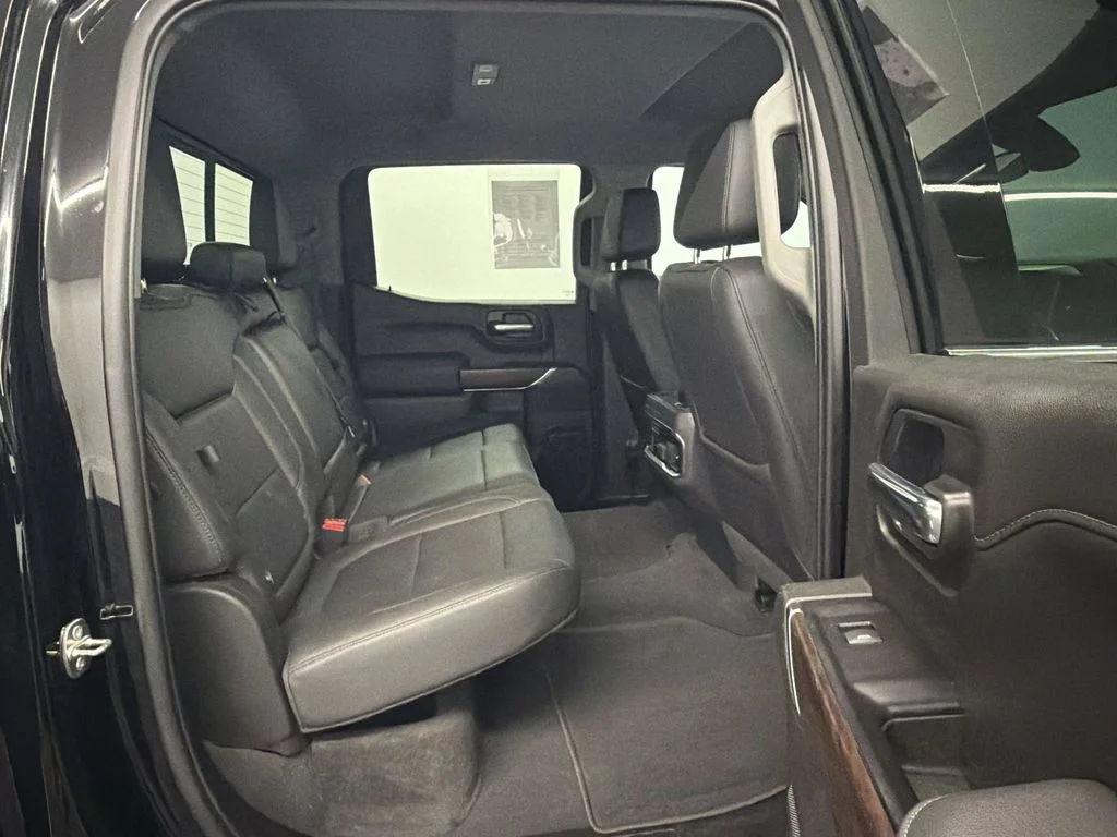 Used 2019 Onyx Black GMC SLT image 30
