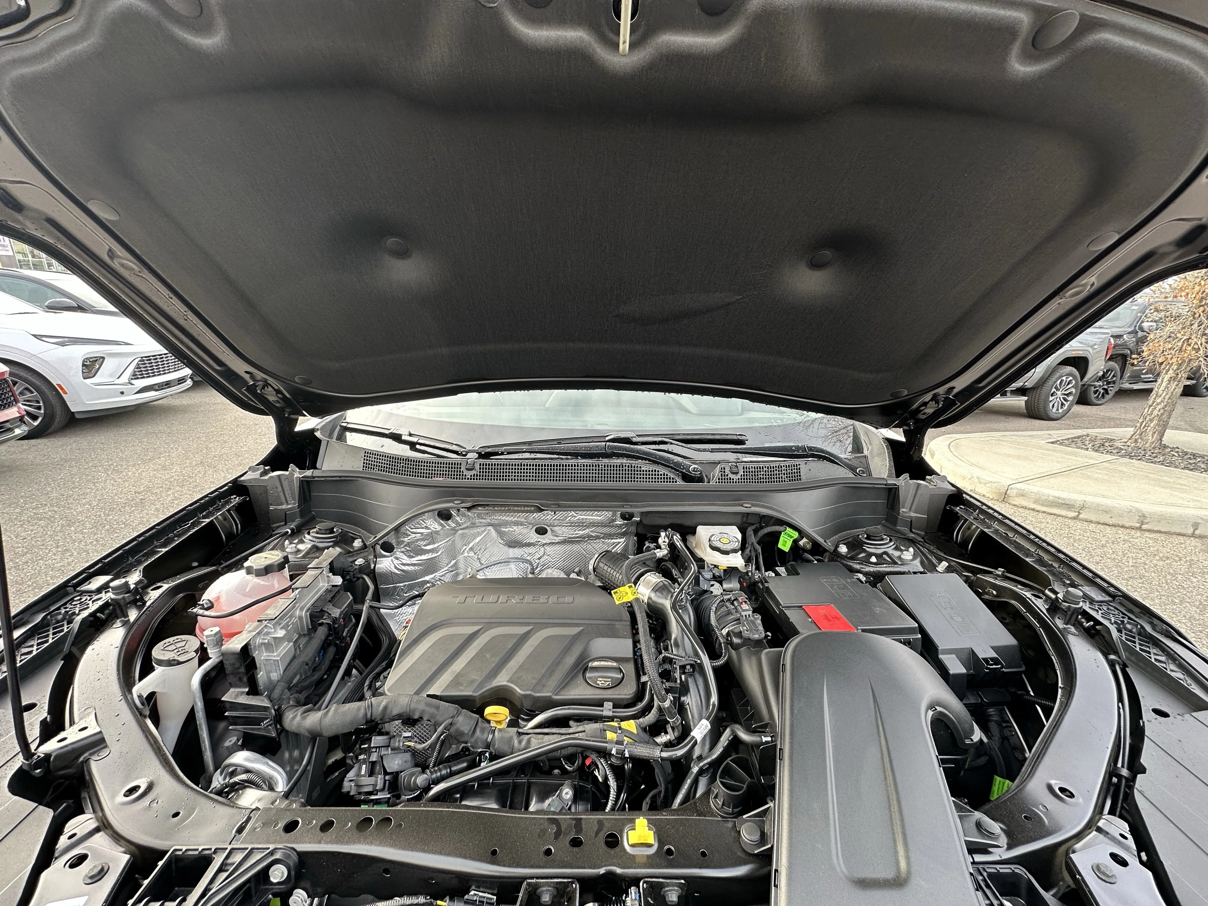 New 2026 Mosaic Black Metallic Chevrolet ACTIV image 9