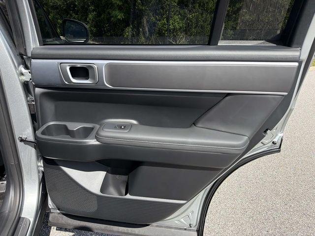 New 2026 Silver Hyundai SEL FWD image 17