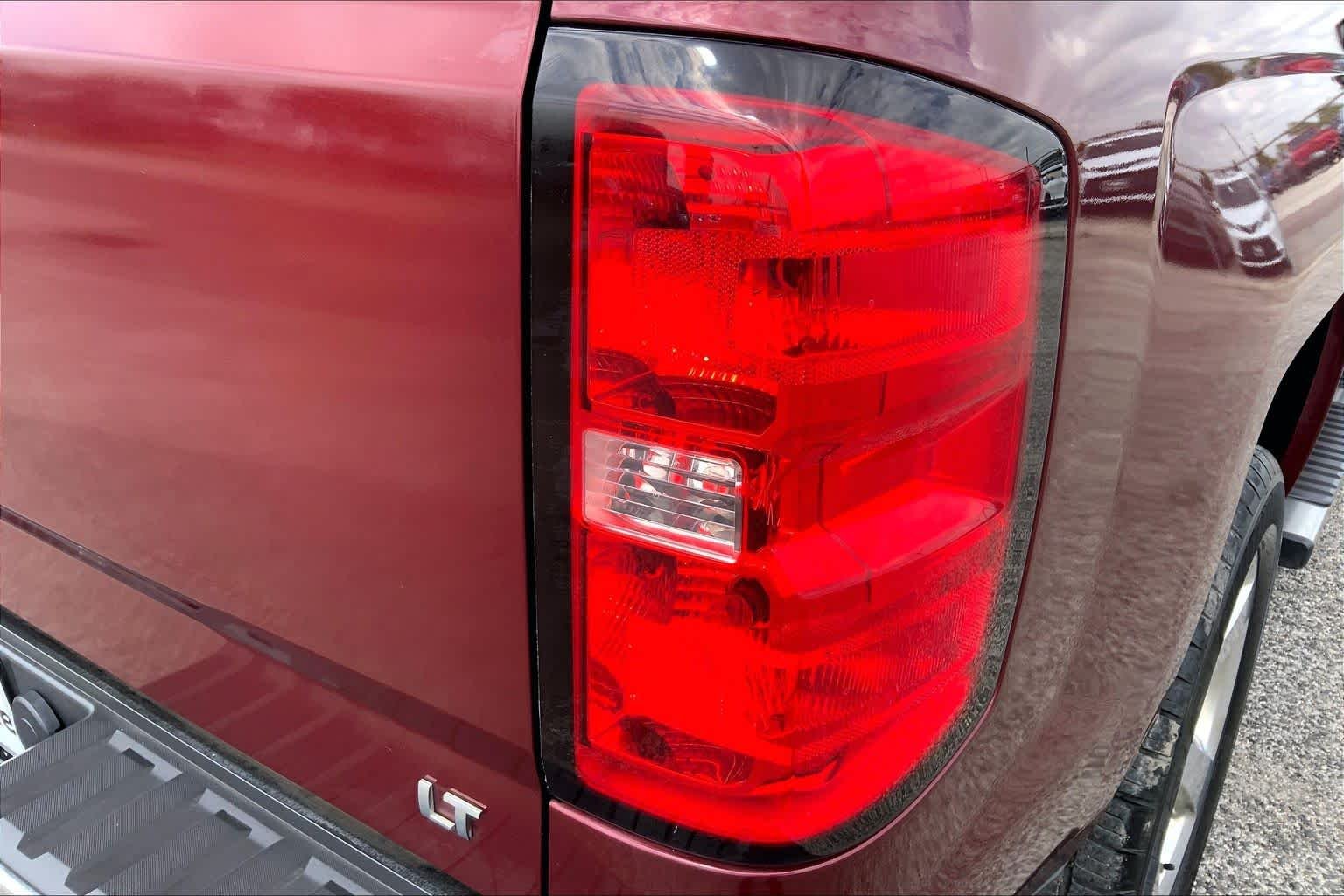 Used 2014 Deep Ruby Metallic Chevrolet LT image 29