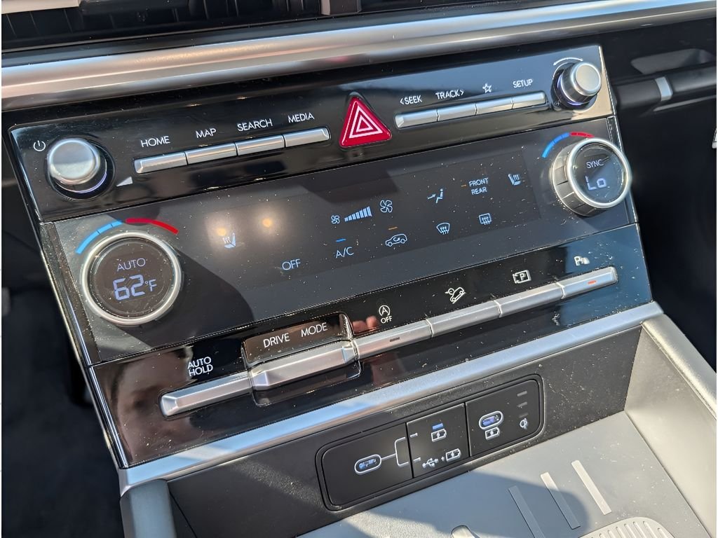 Used 2025 Ecotronic Gray Hyundai SEL image 23