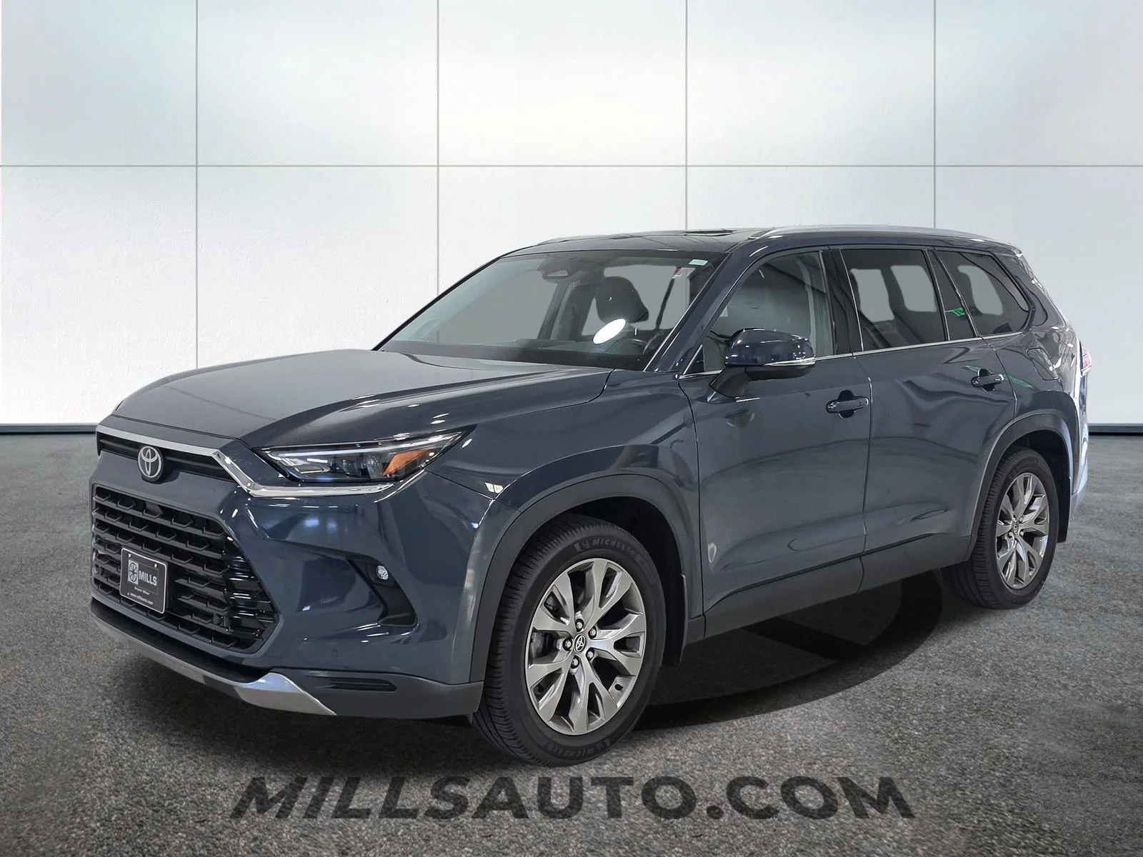 Used 2024 White Toyota Limited image 2