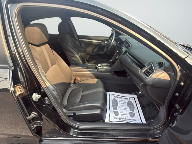 Used 2020  Honda Sport image 26